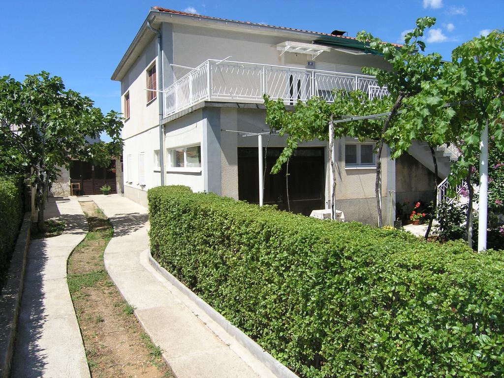 Apartman Vera Krk Town Εξωτερικό φωτογραφία