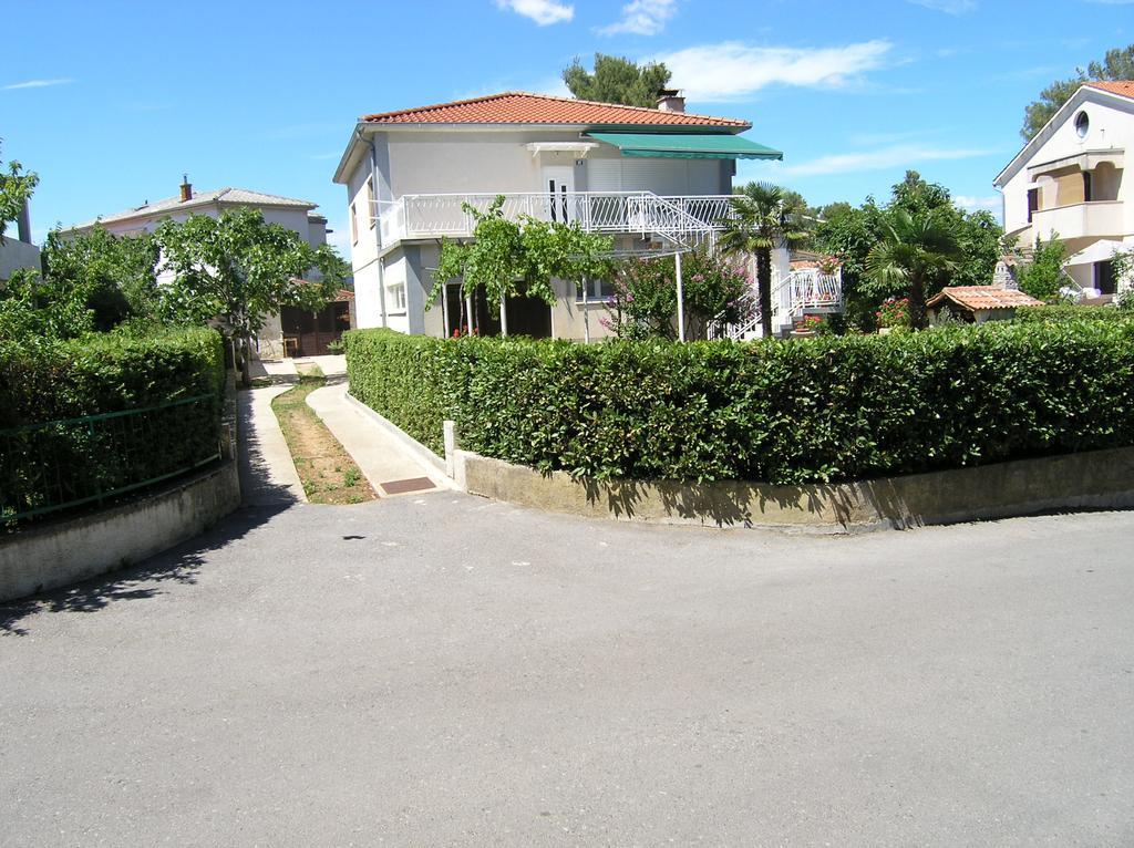 Apartman Vera Krk Town Εξωτερικό φωτογραφία