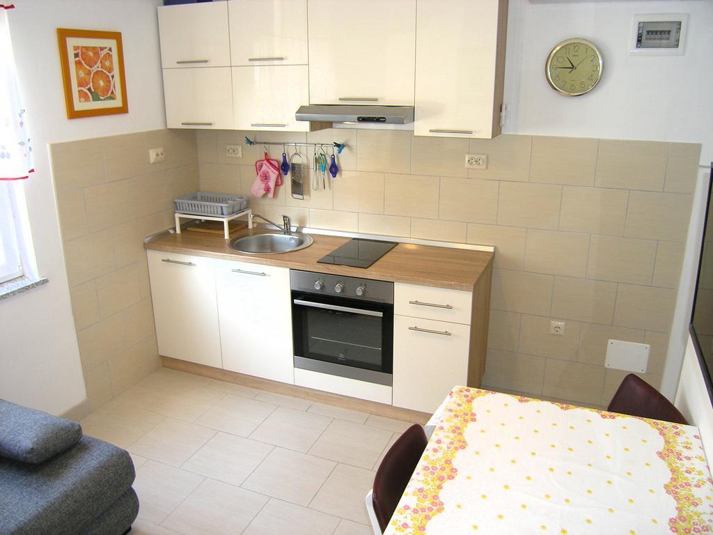 Apartman Vera Krk Town Εξωτερικό φωτογραφία